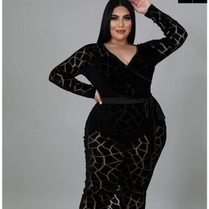 Sexy black dress plus size